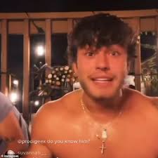 Famous people from pittsburgh, pennsylvania including maddie ziegler, mackenzie ziegler, nia sioux, kendall vertes, amanda cerny and many more. Kjycfs8pprbdpm