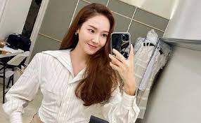 We got your back, jess. 10 Things You Didn T Know About Jessica Jung