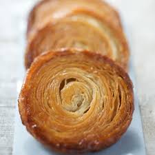 Decouvrez La Recette Kouign Amann Sur Cuisineactuelle Fr Recette Kouign Amann Kouign Amann Recette