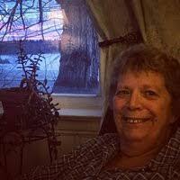 Geri Lawrence's Instagram, Twitter & Facebook