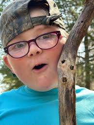 Me and my cousins out here thuggin. But my face started buggin  HEHEEHEHHEHEE😈 Lol y'all have a blessed day