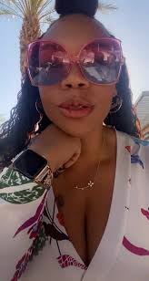 Really Want To Be Transparent About Teenage Dating,Marriage & Self Love But  Yall So Perfect 🤭