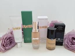 So weightless, it redefines foundation. The Exclusive Beauty Diary La Mer The Soft Fluid Long Wear Foundation Spf 20 Armani Luminous Silk Foundation La Mer The Reparative Skintint Spf 30