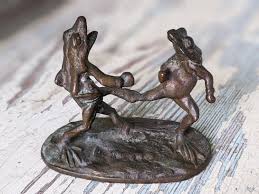 1960s Marcel Brisson Bronze Fighting Frogs Small Bronze Original !! Amazing  Rare Vintage Gifts & Collectibles