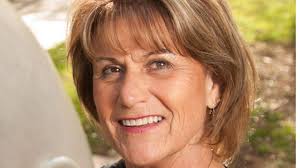 Athletics Honors Longtime Volunteer Dar Hunter