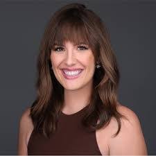 Tracie Tate's Instagram, Twitter & Facebook