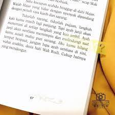 As a father, wak does everything he can in order to fulfill her dreams. Review Novel Bisik Pada Langit By Siti Khadijah Novels Reviews Personal Blog
