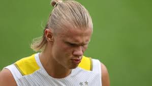 Publié dimanche 06 juin 2021 à 22:00 dans : Mercato La Juve Avvicina Locatelli E Pensa Ad Haaland Per Il Dopo Ronaldo Luis Alberto E Milan Piu Lontani La Repubblica