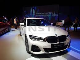 Check spelling or type a new query. Bmw Group Malaysia Perkenal Model 330i M Sport