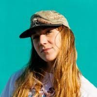 Jenna Dutton's Instagram, Twitter & Facebook