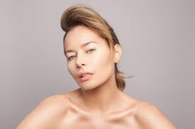 Pur si simplu am lasat totul ca sa pot sa fiu iubita si sa iubesc"