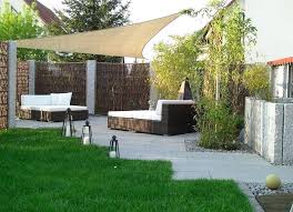 Geballtes projektwissen rund ums thema garten bepflanzen und pflegen von hornbach: Mit Weidenflechtwerk Und Polyrattan Modern Gestalten