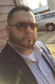 This Gut-Wrenching Photo Moved People To Help An Elderly Ice Pop Salesman  Retire