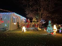 Київський університет імені бориса грінченка. See Santa And The Grinch At Interactive Display Latest Headlines Valleynewstoday Com