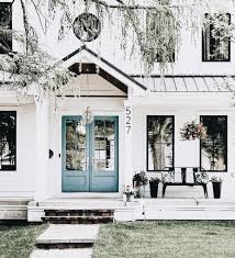 Black And White House Exterior Australia 14 Pinterest White Home Exterior In 2020 House Exterior Modern Farmhouse Exterior Farmhouse Exterior