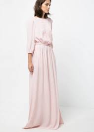 Découvrez notre sélection de collections de robes de mariée manches longues qui vous sublimera le jour de votre mariage. Robe Longue Avec Quelles Chaussures La Porter A Un Mariage Tendances De Mode