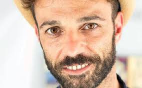 Acrobat dies after plunging 100ft in front of crowd of thousands at Spanish  music festival