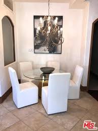 Generally the woods used for formal or traditional dining sets are mahogany and walnut. 80 Modern Dining Room Ideas Photos Home Stratosphere