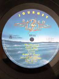 176 016 просмотров 176 тыс. Journey Raised On Radio Vinyl Lp Record Hobbies Toys Music Media Vinyls On Carousell