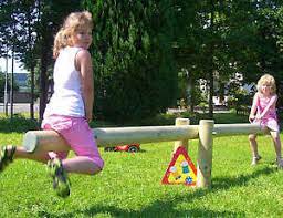 Wippe garten in gustrow landkreis teterow spielzeug fur. Xxl Wippe Aus Holz 400cm Lang Holzwippe Mit Handgriffe Rundholz 14cm Neu Garten Ebay