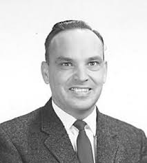 EDITORIAL DEC. 31: Their presence made Foxboro a better place