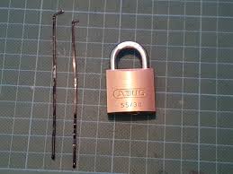 There are worse things you can make a lockpick set out of. Bobby Pin Tension Wrench Lockpicking
