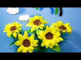 夏の青空に映えるペーパーフラワー向日葵の花 音声で解説 youtube ひまわり ペーパーフラワー ペーパークラフト 花 花の紙工作