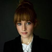 Lisa Palacios's Instagram, Twitter & Facebook