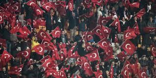 Show off your brand's personality with a custom foot logo designed just for you by a professional designer. Turquie Des Supporteurs Turcs Crient Allah Akhbar Pendant La Minute De Silence