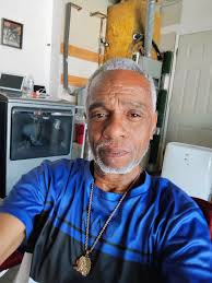 Can I PLEASE find a Middling Soul Gem!!! I can't make any 2nd level  enchantments!! 🤬