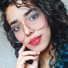 Debora Rios's Instagram, Twitter & Facebook