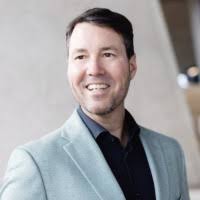 700+ "Derek And" profiles