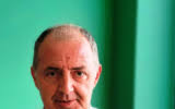 Για τις συνολικές του υπηρεσίες και τη μεγάλη συνεισφορά του στον αγώνα. O3kjtfdtnmr95m
