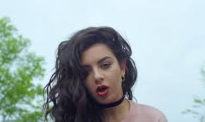 Charli Xcx Boom Clap From The Fault In Our Stars Charli Xcx Boom Clap Video Charli Xcx Boom Clap Beauty Inspiration
