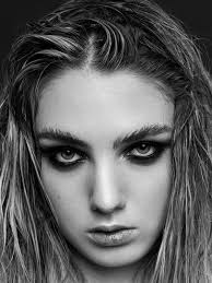 Fashion Designer: Général Guérisse Photographer: AMY Photographie Model:  Spectra Ambrézia Headpiece: Hysteria Machine