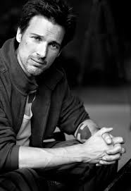 florian david fitz anja pippel anja david fitz florian pippel florian david fitz lange haare manner deutsche schauspieler