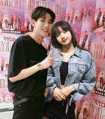 Blackpink's lisa and got7's bambam starred in the latest commercial film of thailand's largest gsm mobile phone operator, 'ais.' Bambam Got7 E Lisa Blackpink Lisbam Foto Teman Got7 Selebriti