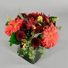 Has a good number of funeral arrangements and sympathy flowers so you can always send your kindest condolences. Square Glass Cube Vase 4x4 Flower Centerpieces Wedding Wedding Centerpieces Flower Centerpieces