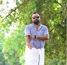 Omar abdul vahab, professionally credited as omar lulu or simply omar, is an indian film director who works in malayalam cinema. Omar Lulu Biography Wiki Age Affairs Marriage Family Unknown Secrets