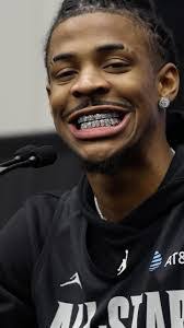 Mike Qualls's Instagram, Twitter & Facebook