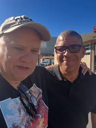 Lunch with the brilliant director/writer/artist, the great Peter Ramsey.  Fellow members of the dearly departed and deeply missed 790 Illustrators  local, Peter's kindness and creativity remain a constant source of  inspiration. If