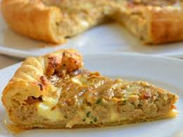 Tarte Legere Au Thon Et Au Gorgonzola Ww Recette D Une Savoureuse Tarte Salee A Base De Thon Facile Et Sim En 2020 Recette Recette Entree Chaude Recettes De Cuisine