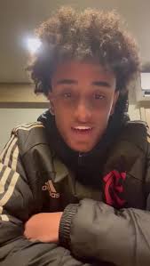 Ryan Roberto, sub 15 do Flamengo e da Seleção, nossa cria manda uma msg  nessa data especial! Valeu Patativa.