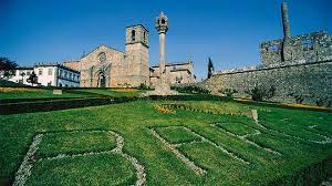 bɐɾˈsɛluʃ (listen)) is a city and a municipality in braga district in the minho province, in the north of portugal. Barcelos Www Visitportugal Com