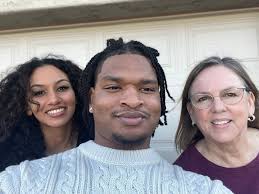 Jamal Hinton Shares That 'Thanksgiving Grandma' Wanda Dench Has Breast  Cancer and Is Undergoing Chemotherapy READ MORE: https://bit.ly/3U8Y2ze