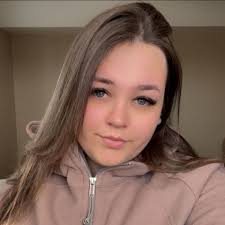 Rita Orton had her 95th birthday today. She celebrated with family and  friends. Happy Birthday Rita, we love you ♥♥♥