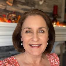 Leah Ryals's Instagram, Twitter & Facebook