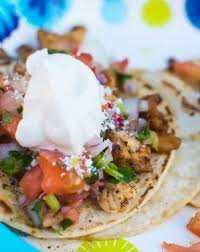 This location now offers online ordering! Celebrate Cinco De Mayo With This Des Moines Taco Tour Taco Restaurant Best Tacos Mexican Food Recipes