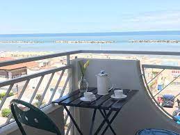 Il valentini family village di bellaria igea marina offre deliziosi appartamenti a due passi dal mare e molto spaziosi per una vacanza su misura. Casa Stefania Igea Marina Vista Mare Wifi Has Ocean Views And Internet Access Updated 2021 Tripadvisor Igea Marina Vacation Rental