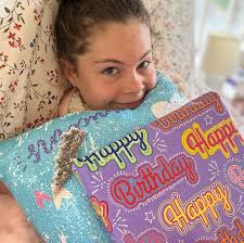 Did someone say BIRTHDAY?? How lucky am I?? Presents and an amazing cake  from @cloverlily_4 !! And I get to spend it doing what I love